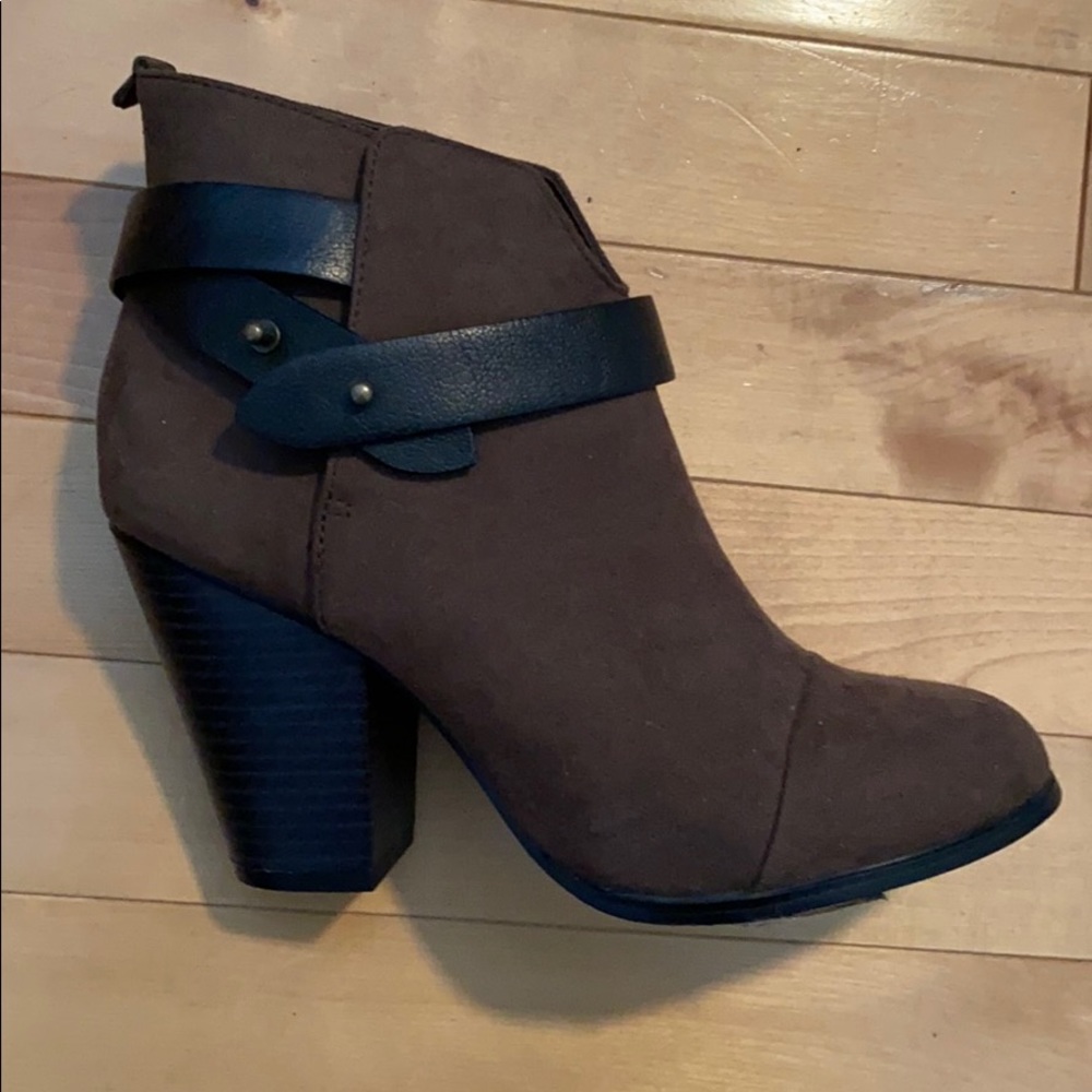Forever21 booties